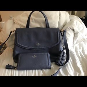 GENTLY USED KATE SPADE HANDBAG AND MATCHING WALLET